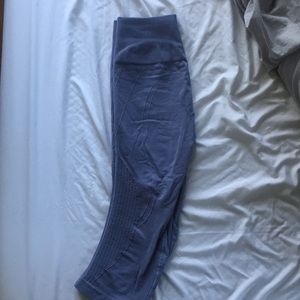 lulu lemon Capri leggings size 4 - flow and go